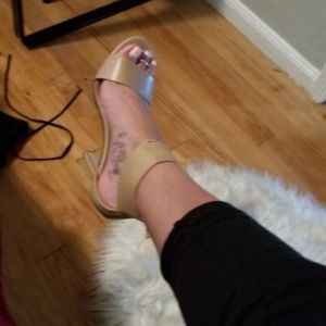Single sole heels